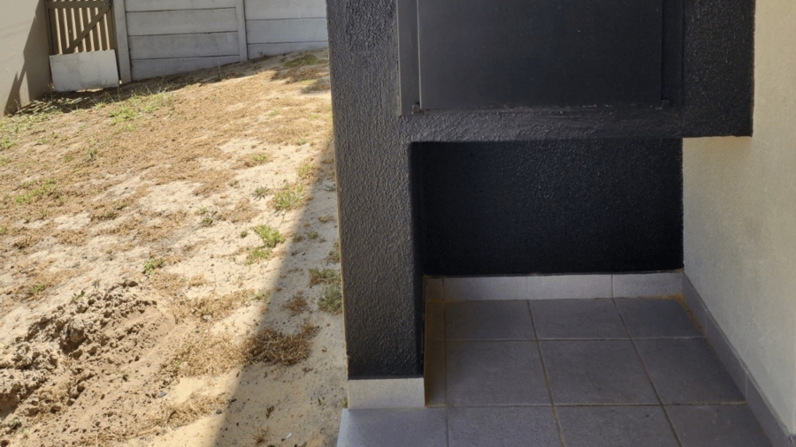 2 Bedroom Property for Sale in Buh Rein Estate Western Cape